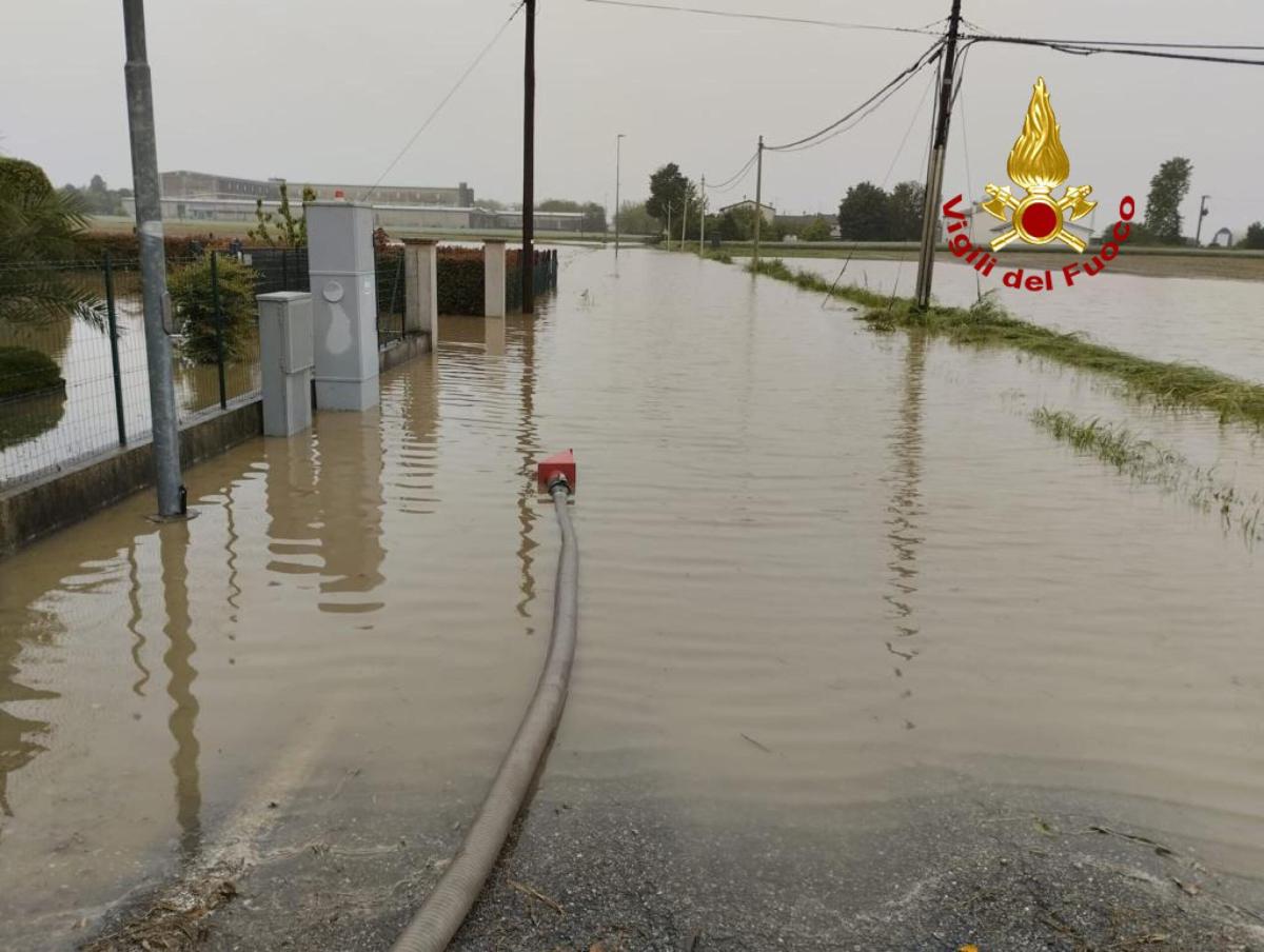 Allerta meteo Campania, previsto maltempo per le prossime 24 ore: s…