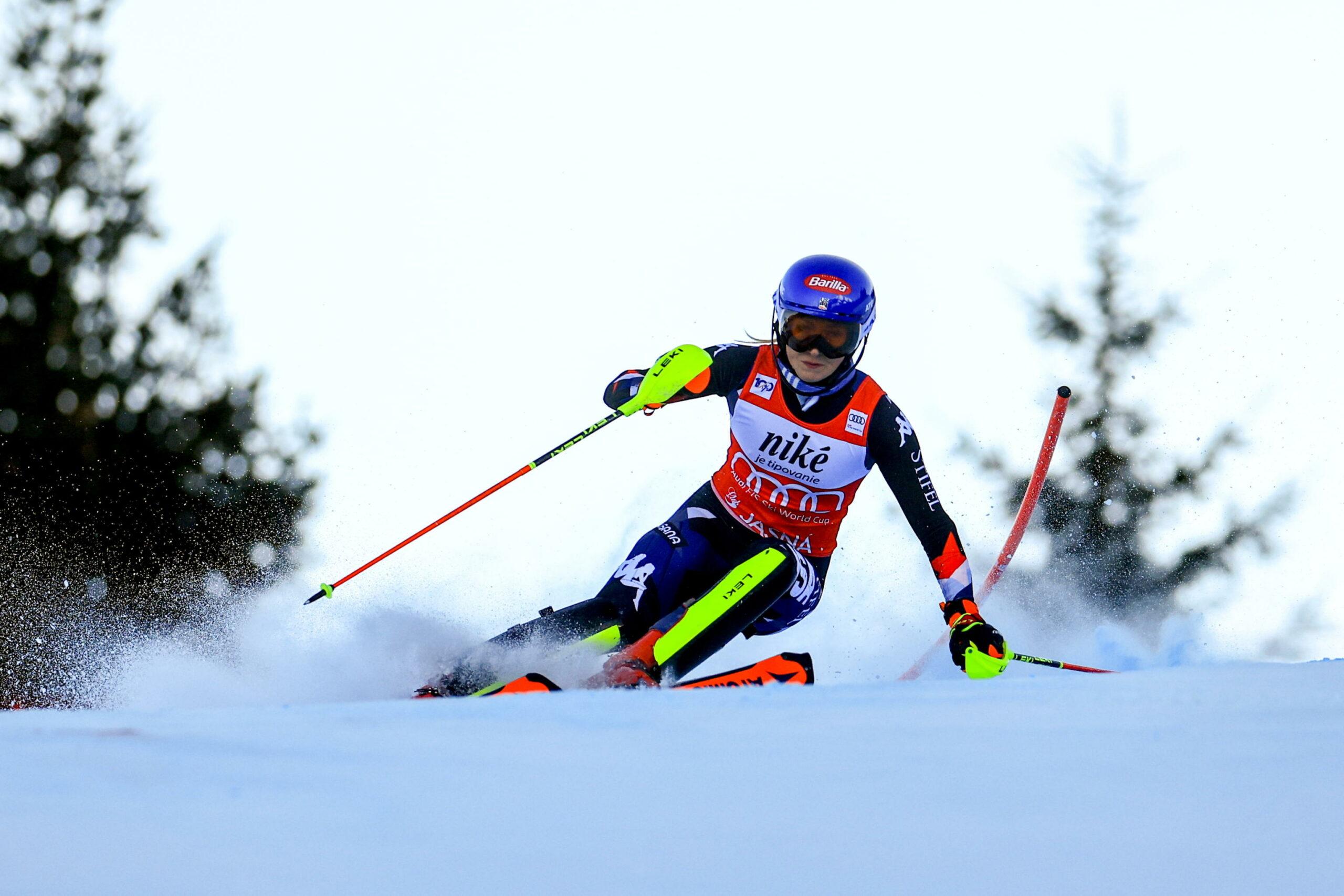 Discesa Cortina, vince Vernier davanti a Gut e Goggia. Brutta caduta per Shiffrin