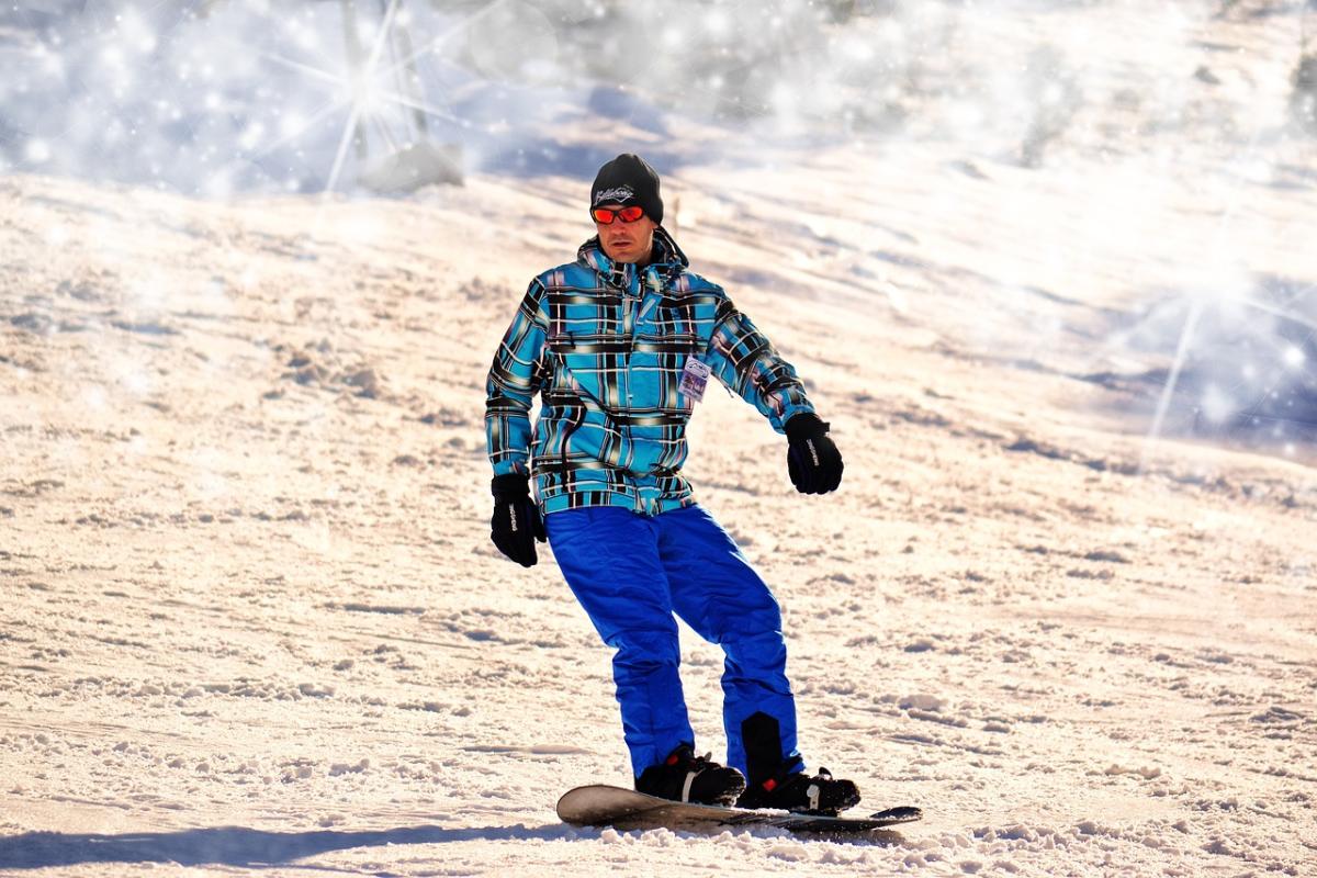 Benefici dello snowboard: è uno sport adatto a tutti?