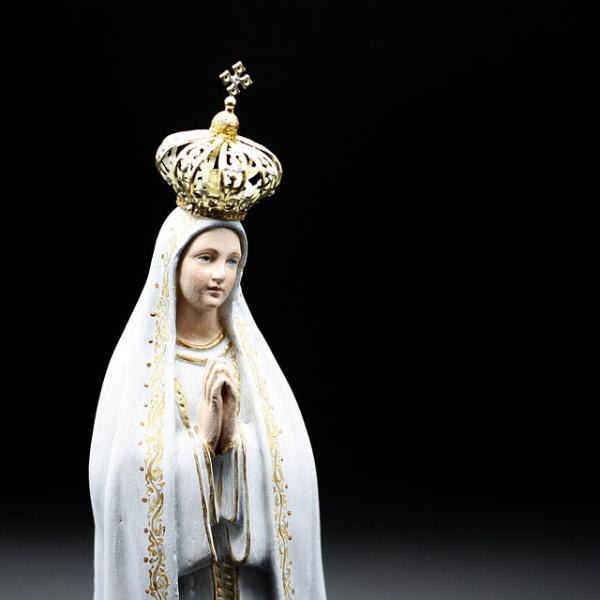 Buonanotte con Maria: frasi religiose da inviare ai propri cari