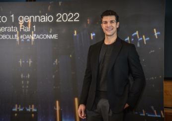 Sanremo 2024: Roberto Bolle ospite in finale