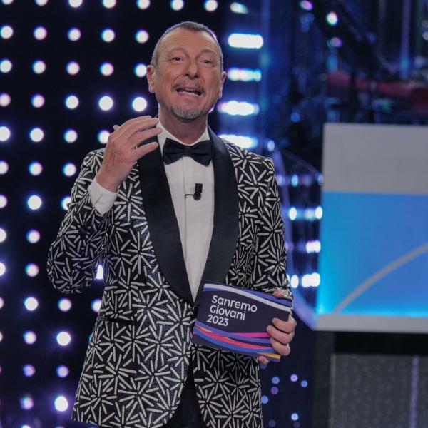 Come si vota a Sanremo 2024? Costo e numero sms e chiamata da fisso