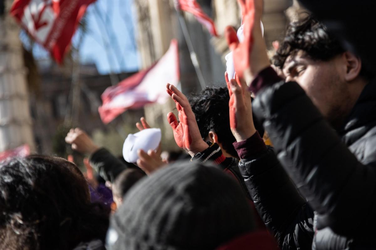 Riforma voto in condotta, Alice Beccari (Uds): “Non rispetta gli studenti. Violenze contro i docenti? Allontanare dalle scuole i responsabili non è la risposta”