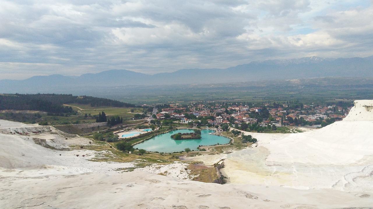 Dove si trovano le cascate di Pamukkale: come entrare e cosa vedere