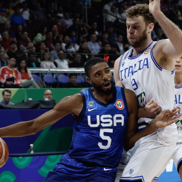 Mondiali basket 2023, l’Italia crolla di fronte agli USA: azzurri eliminati ai quarti