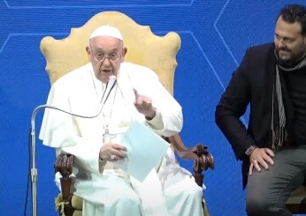 Stati generali della Natalità 2024, Papa Francesco: “Una madre non dovrebbe scegliere tra lavoro e cura dei figli. Ai giovani dico: non arrendetevi” | VIDEO