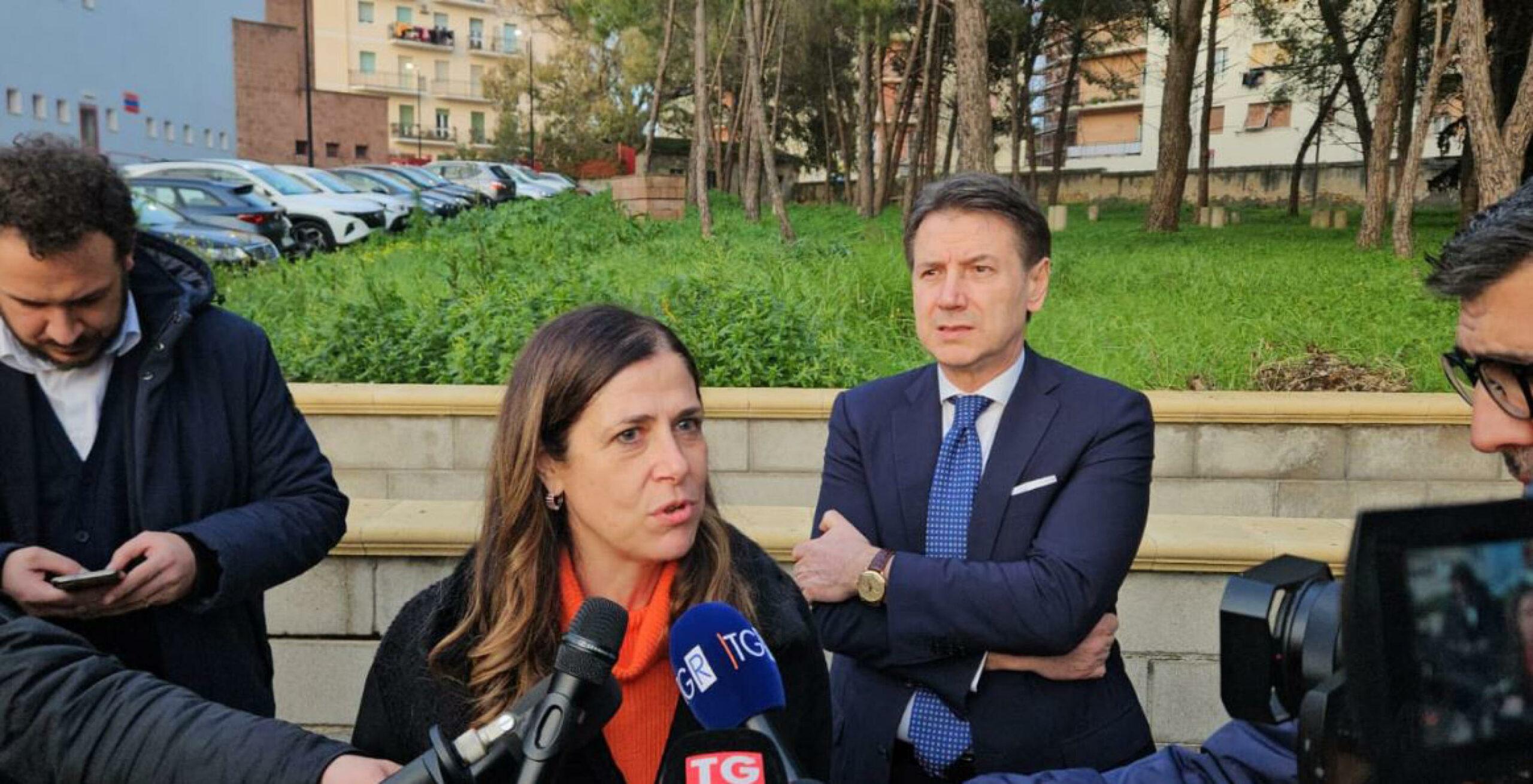 Elezioni regionali in Sardegna 2024, Todde attacca Soru: “Un voto per lui è un voto per Truzzu”