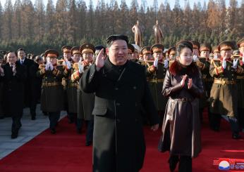 Corea del Nord, Ju Ae probabile successore di Kim Jong Un? Le indiscrezioni da Seoul sulla scelta della bimba di 10 anni alla guida del Paese