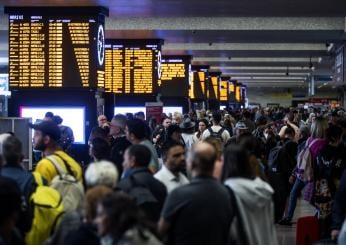 Operaio investito sui binari, Bonelli: “Ministro non garantisce sicurezza ferroviaria. E’ ora di cambiare” | VIDEO