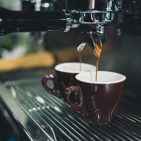 I benefici del caffè e quante tazzine berne al giorno