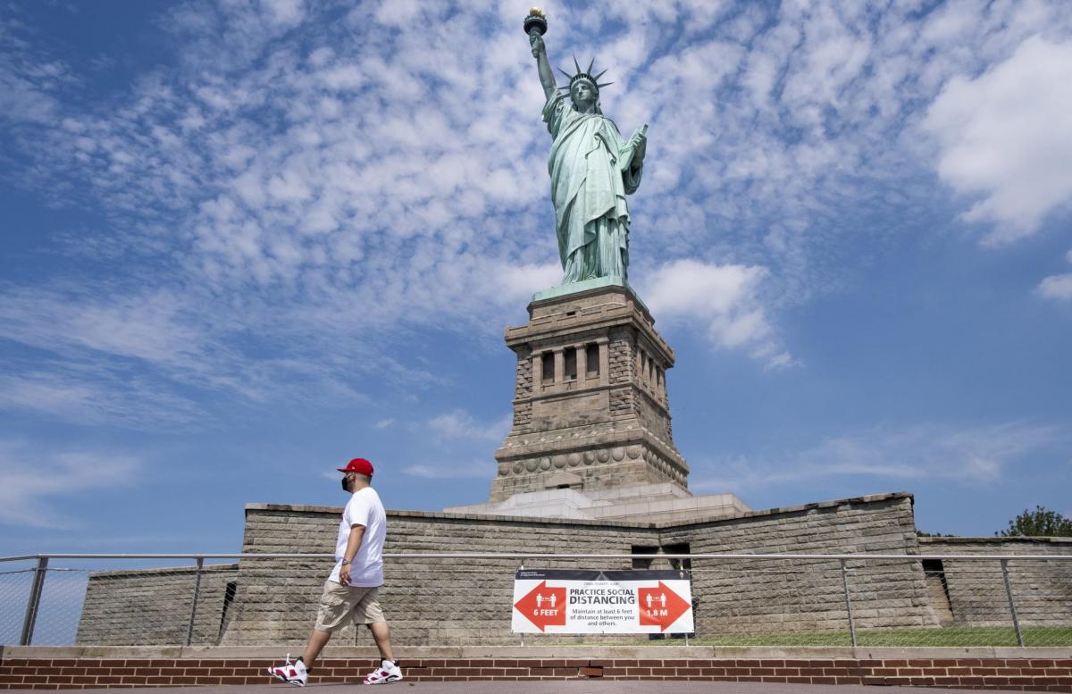 Usa, era uno studente modello l’attentatore di New York a Times Square