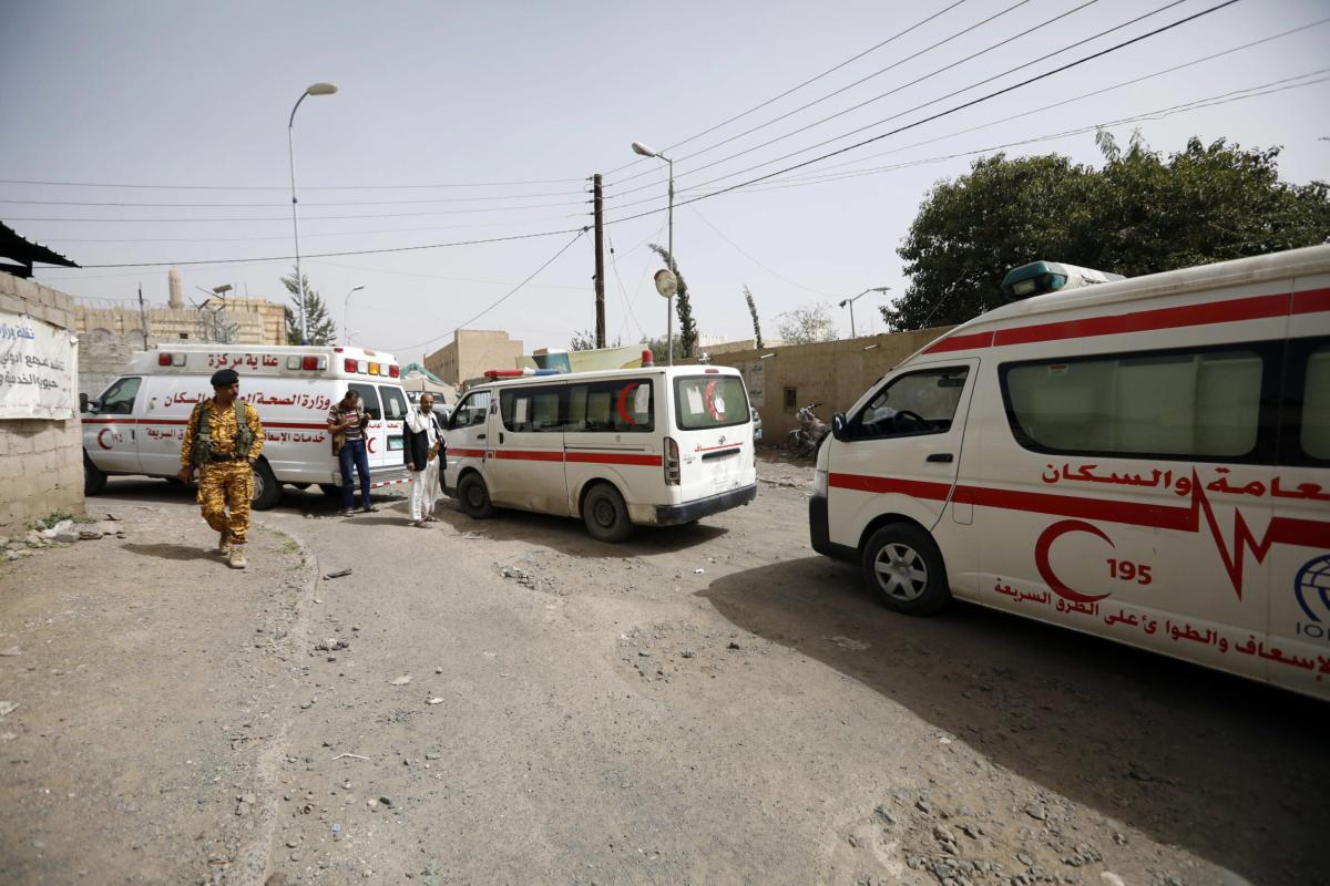 Arabia Saudita, autobus di pellegrini in fiamme: morte 20 persone