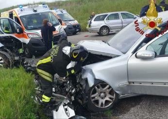 Roma, incidente sulla via Pontina all’altezza di Ardea: scontro fra tre auto, morta una bambina di 8 anni