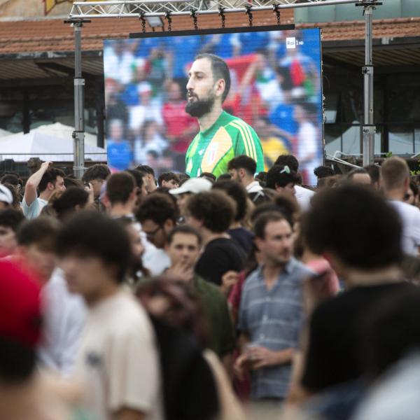 Italia, i tifosi dopo l’eliminazione da Euro 2024: “Non ha funzionato niente, c’era da aspettarselo”. E spunta il nome di Ranieri | VIDEO