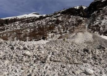 Chi è l’alpinista di 52 anni morto sulla via normale francese del Monte Bianco: travolto da una scarica di pietre