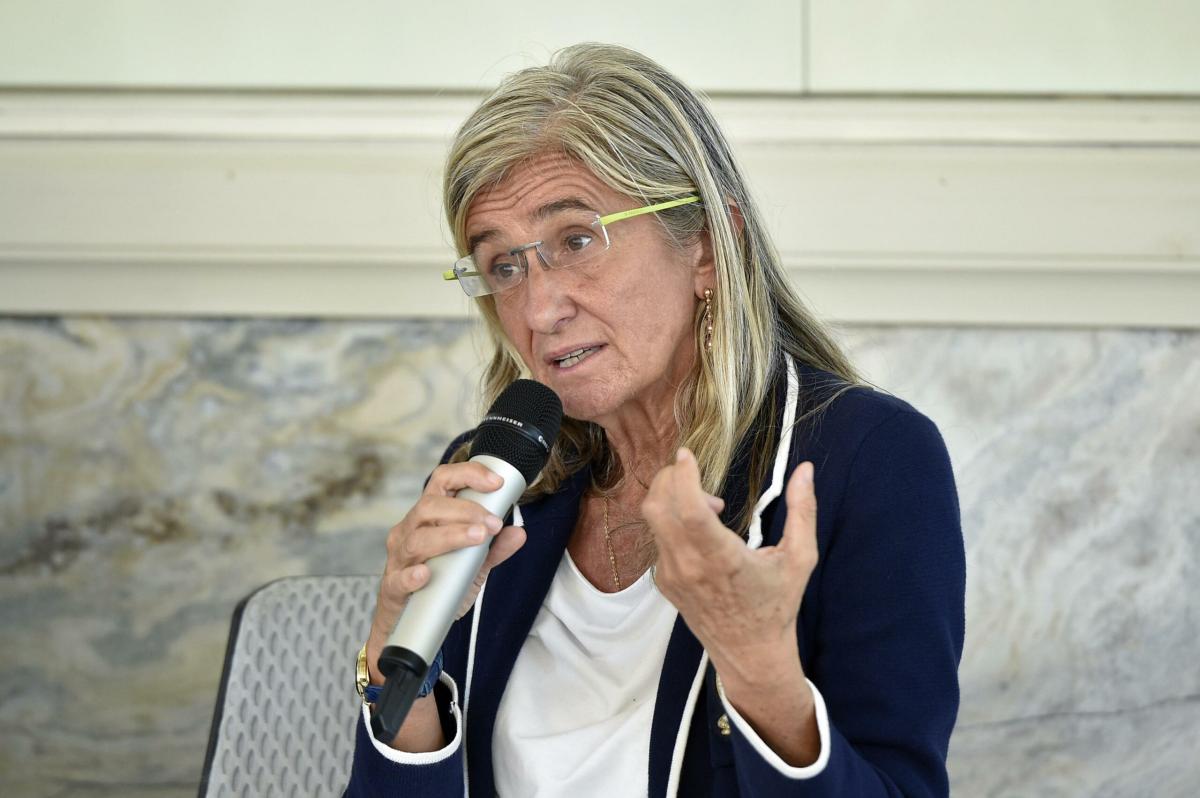 Ex Ilva, Lucia Morselli indagata, ex ad di Acciaierie d’Italia accusata di inquinamento ambientale