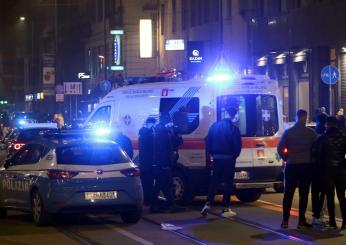 Milano, ragazzo di 21 anni accoltellato al collo alla fermata di vi…