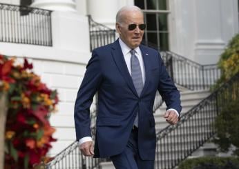 Usa, compleanno ‘amaro’ per Biden: ancora una gaffe e un altro calo…