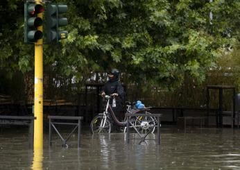 Meteo, allerta gialla su Roma: attesi temporali e temperature in calo