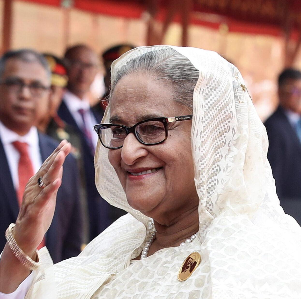 Chi è Sheikh Hasina: età, marito, figli, patrimonio e carriera politica della premier del Bangladesh | FOTO