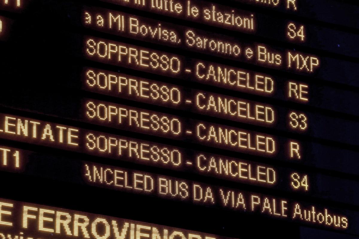 Sicilia bloccata dal maltempo, treni soppressi e disagi per i citta…