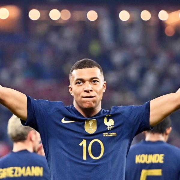 Mbappé come Pelé: il francese eguaglia “O Rei” in una statistica