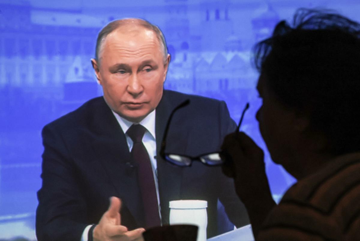 Russia, nuovo attacco di Putin all’Occidente: “Dopo la caduta dell’…