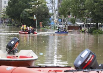 Cina: piogge torrenziali nel Guangdong, sei persone ferite, undici dispersi, tre morti e migliaia di persone evacuate