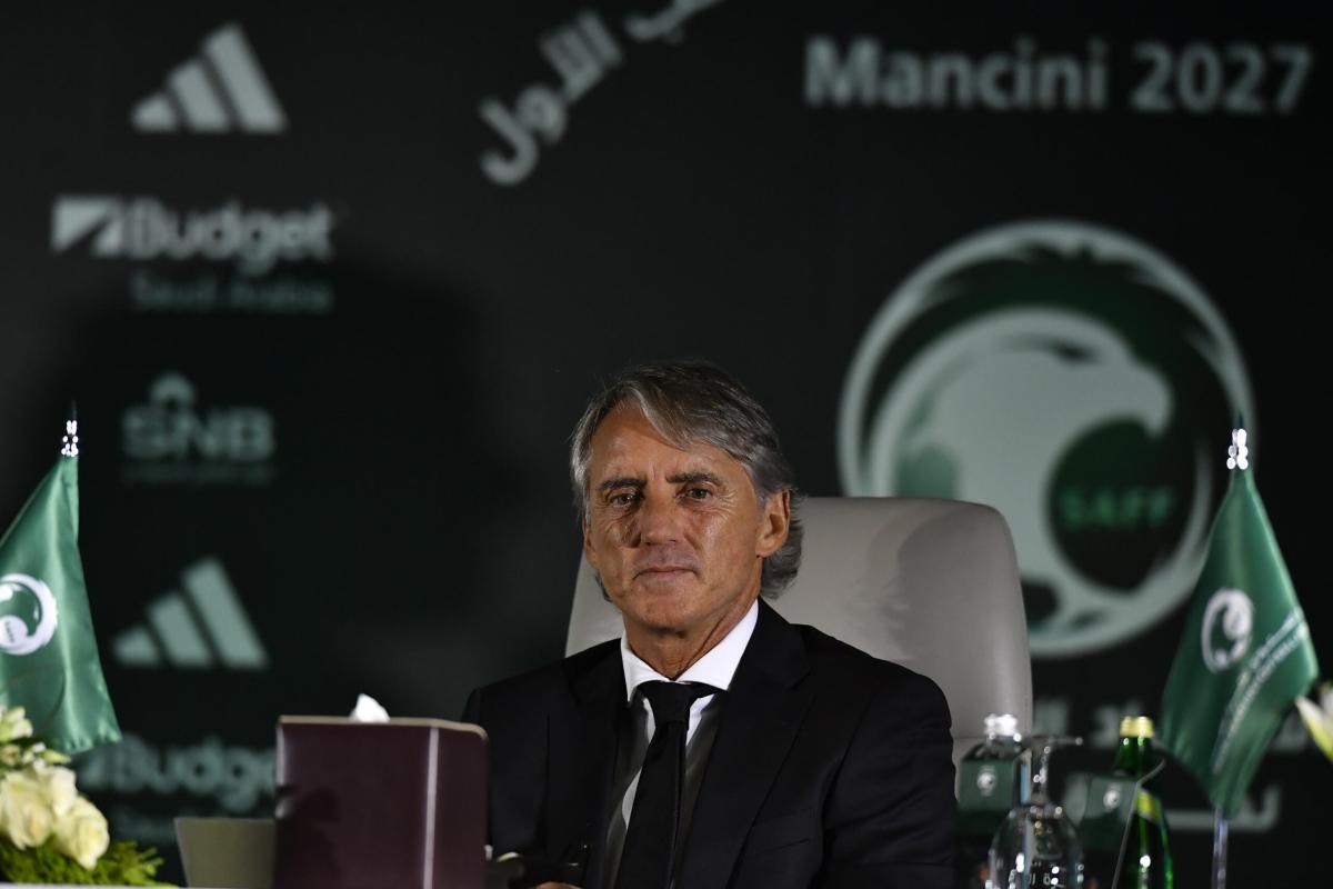 Mancini: “Tifosi, vi ringrazio per il sostegno. Conto su di voi”