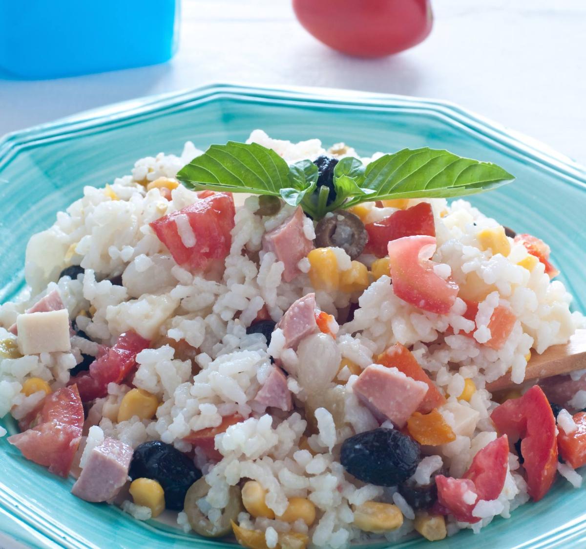 L’insalata di riso, il salva pranzo dell’estate