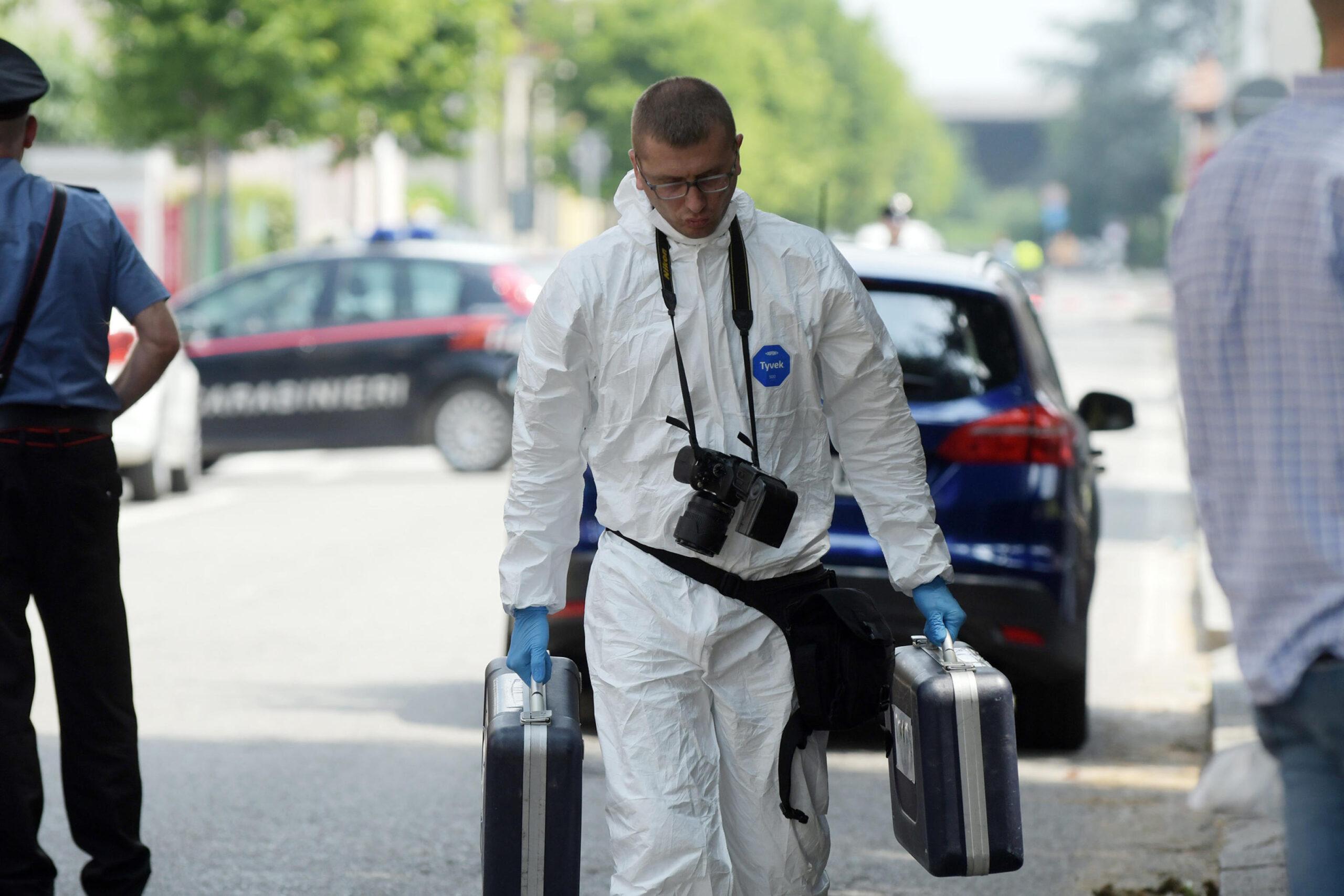 Macerata, una studentessa è stata trovata morta in bagno