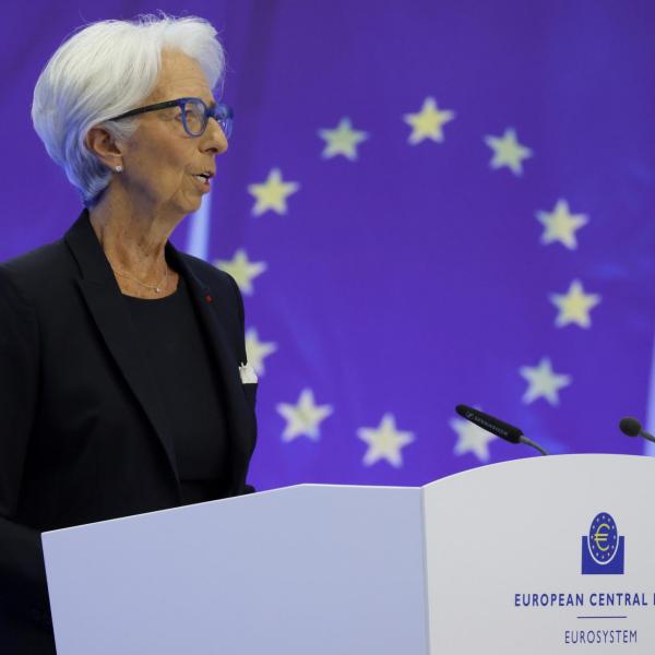 Bce, Lagarde: “Economia solida e occupazione in ripresa”