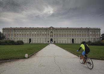 Caserta, trovato uno scheletro vicino alla Reggia: probabilmente è di un clochard