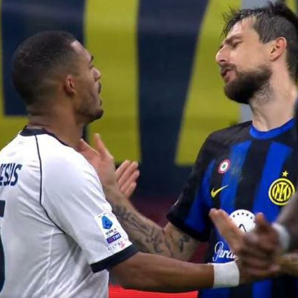 Il comunicato di Juan Jesus sulla mancata squalifica di Acerbi: “Grande amarezza. Non mi sento in alcun modo tutelato”