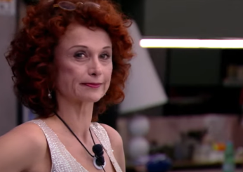 Grande Fratello 2023, Greta parla male di Beatrice con Perla: i fan la difendono sui social