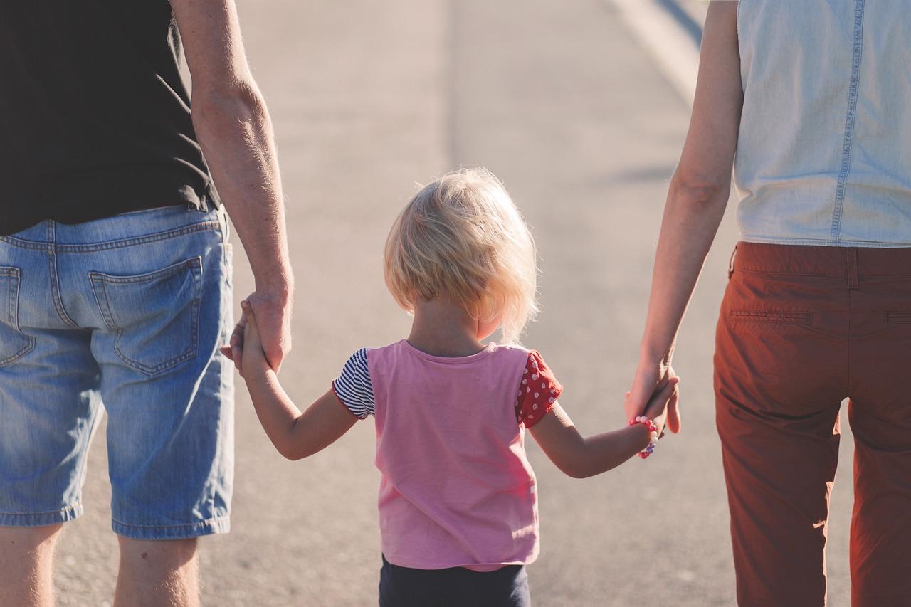 Famiglie, i genitori sono più pessimisti sul futuro