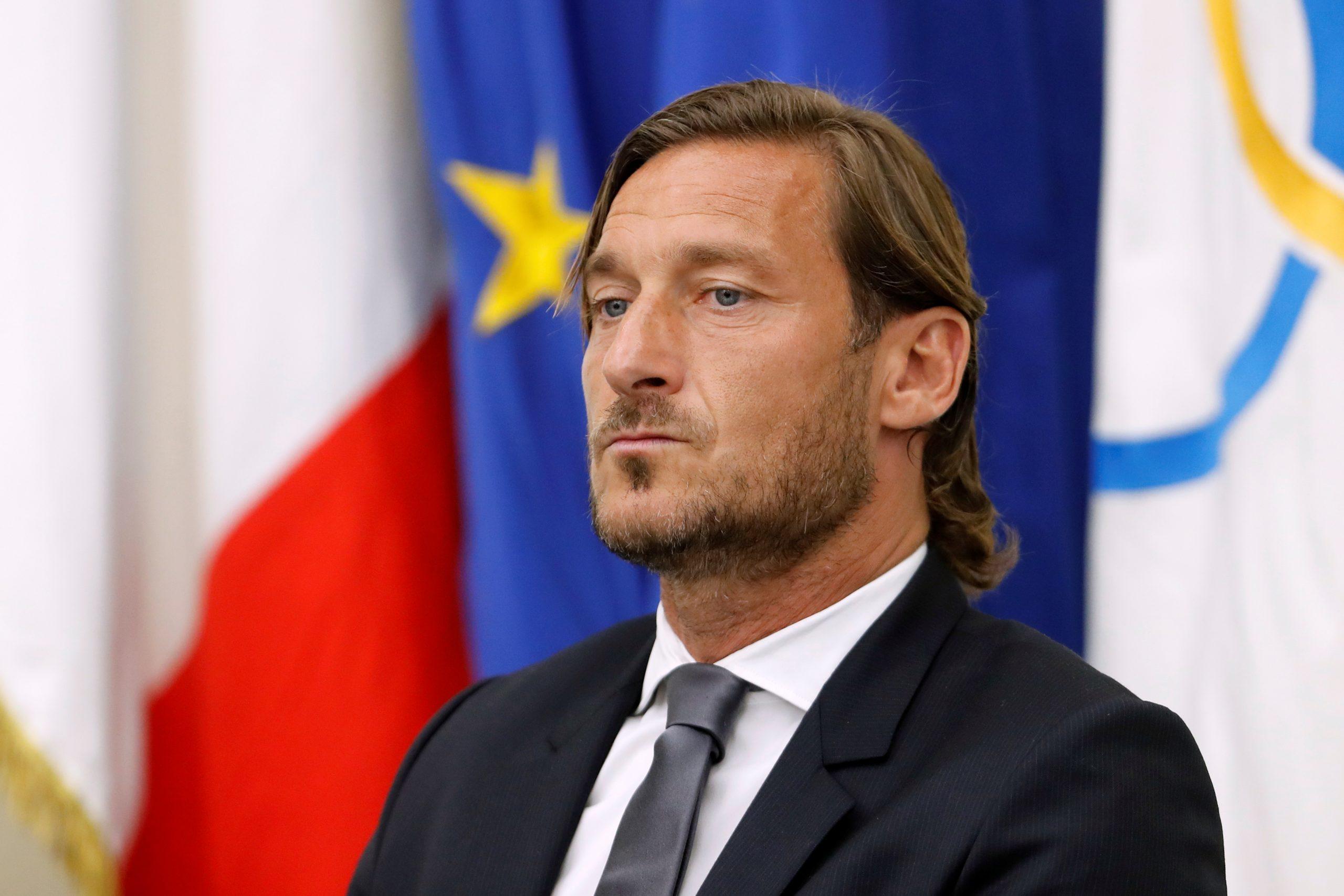 Francesco Totti restituisce le borse a Ilary ma non ottiene i suoi Rolex