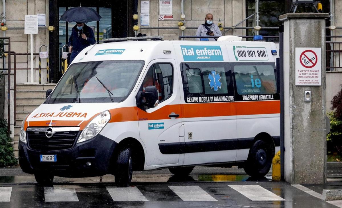 Messina, incidente a Patti. Moto si scontra con un’auto sulla Stata…