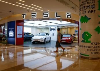 Tesla in tribunale: accuse di razzismo e molestie contro i dipenden…