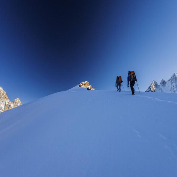 Concorso pubblico Arpa Lombardia per 16 posti di guide alpine: requisiti e domanda 2024