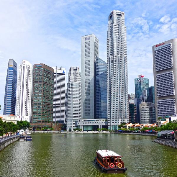 Quanti soldi servono per vivere a Singapore? Stipendio medio e dove trasferirsi. Pro e contro