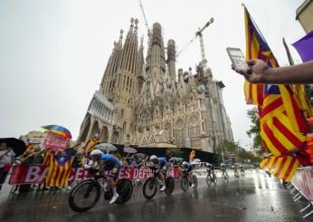 Vuelta 2023: Lorenzo Milesi vince la cronometro di Barcellona