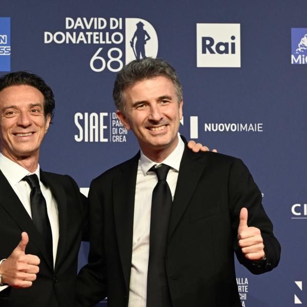 Santocielo, esce il 14 dicembre nelle sale il nuovo film di Ficarra e Picone: “E’ cambiato il nostro rapporto con la fede. Grazie a Paola Cortellesi, le sale sono di nuovo piene”