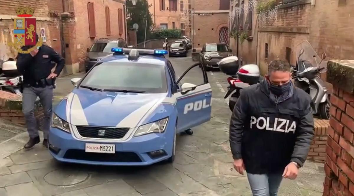 Siena, sgominata banda accusata di favoreggiamento dell’immigrazione clandestina