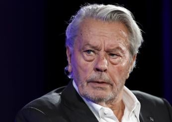 Addio a Alain Delon: causa morte, età, moglie, figli, malattia e film dell’attore