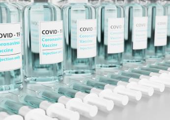 Campagna vaccini anti-Covid 2023-2024 al via: per chi è raccomandata