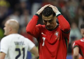 Euro 2024, distrutto per l’errore dal dischetto: il pianto di Cristiano Ronaldo diventa virale |VIDEO