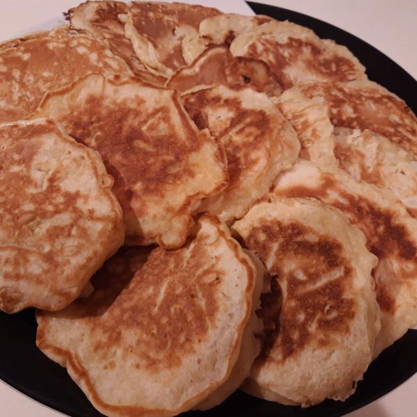 Pancakes alle mele, la colazione della domenica