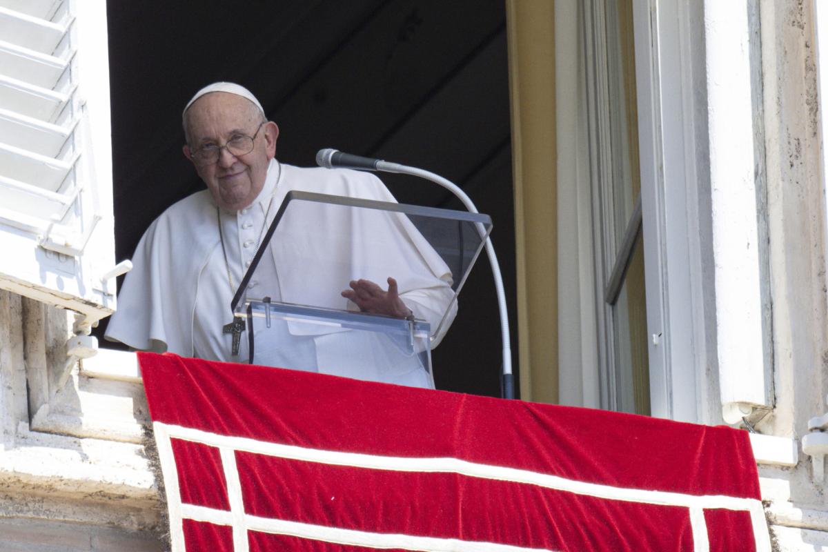 Papa Francesco, messaggio al meeting di Rimini: “C’è un’epidemia di…