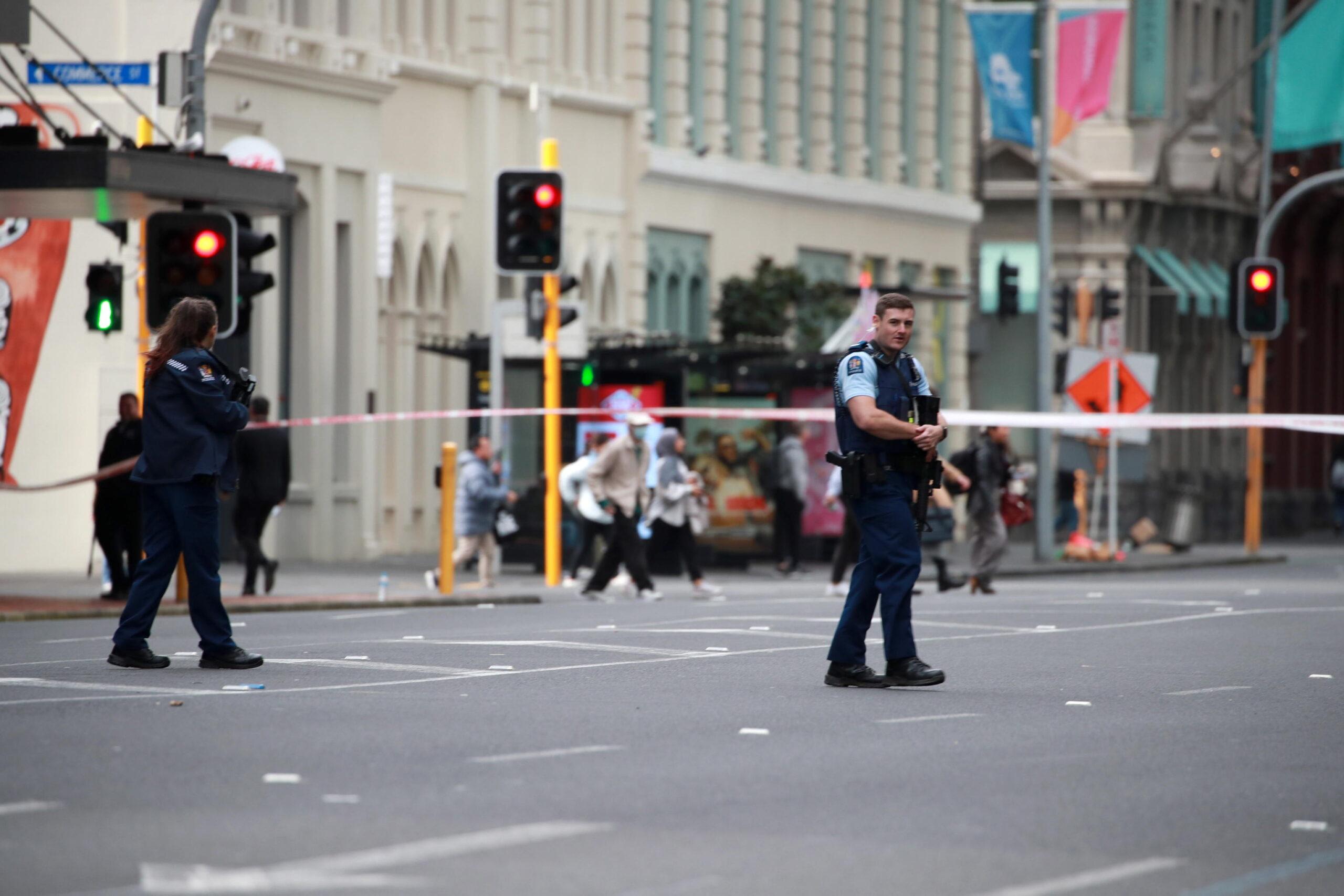 Nuova Zelanda, sparatoria ad Auckland: morte tre persone, sei i feriti